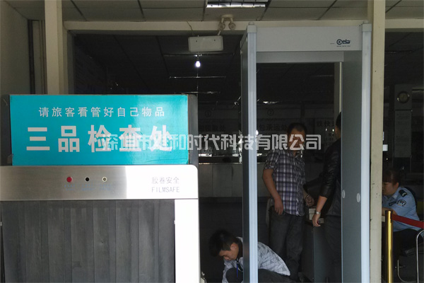 CEIA HI-PE進口安檢門的抗干擾特性及適用領域